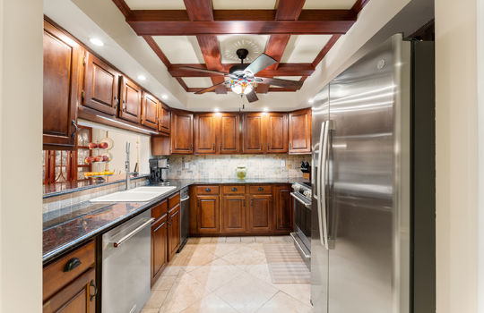 1704 hidden hills 108-06