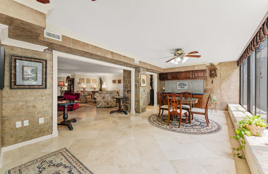 1704 hidden hills 108-22