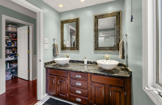 1704 hidden hills 108-30