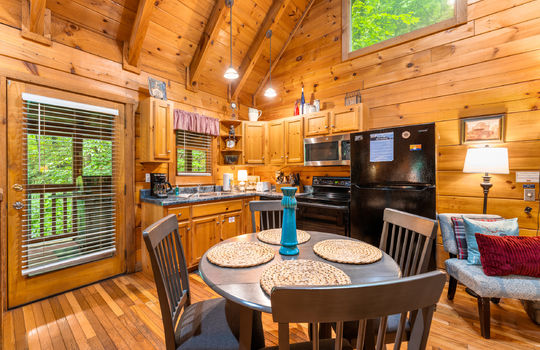 1823 laurel valley way-11