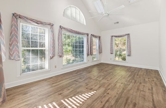 11429 couch mill rd-24