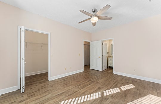 11429 couch mill rd-44
