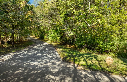 11429 couch mill rd-60