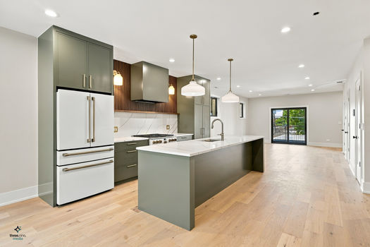 006-3116-N-Western-Ave-Unit-2