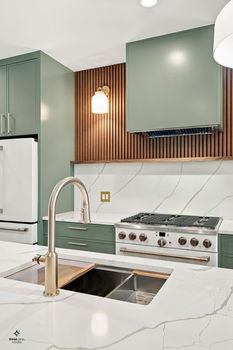 011-3116-N-Western-Ave-Unit-2