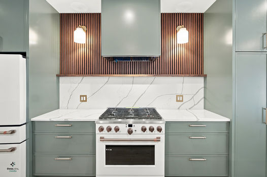012-3116-N-Western-Ave-Unit-2