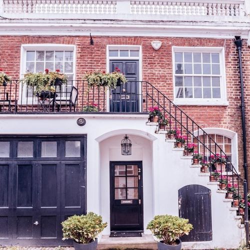 Estate Sale Company vs. Real Estate Broker: Who Sells an Inherited Home in DC?