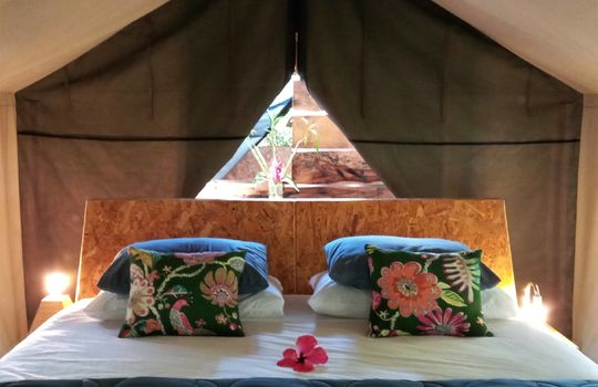 LL-Glamping-Bed