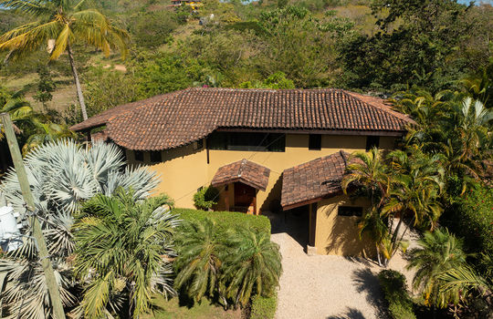 Casa Leontine-25 copy