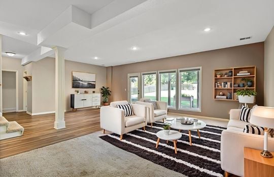 022-6344 Brownridge Dr-18.jpg