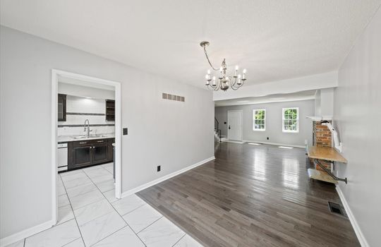 08-9519 Perry Ln-15
