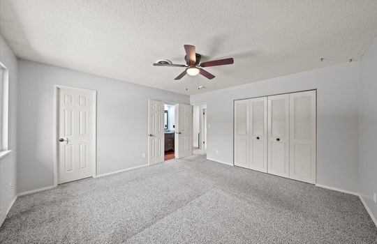 16-9519 Perry Ln-4