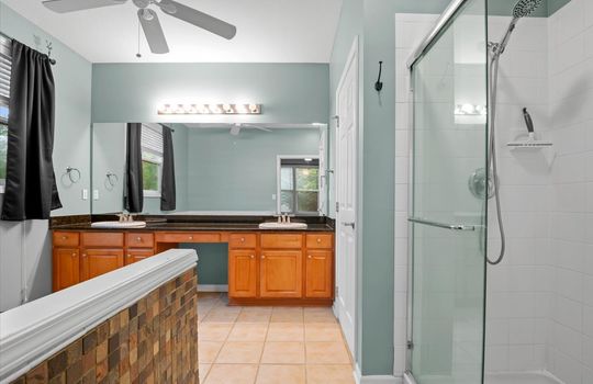 21-9324 Kenton St-21