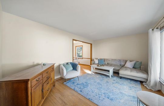 05-10439 Indiana Ave-2