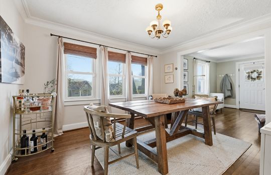 07-646 E 61 Terrace (1)