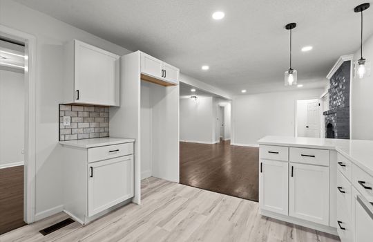 13-619 E 109th Terrace