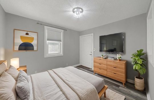 15-Project-1410-W-College-St-13 - Bedroom - Scandinavian - 5