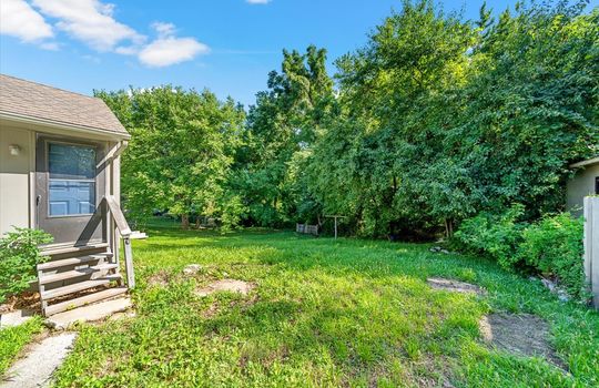 16-Project 1410 W College St-14