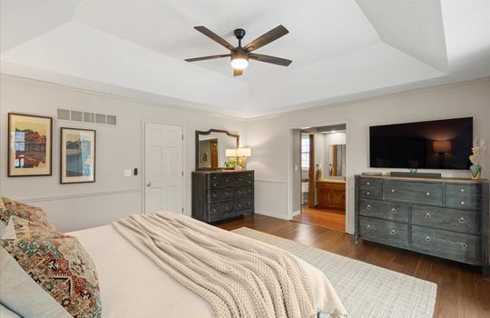 18-Project 1625 NE Debonair-21