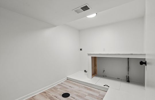 25-619 E 109th Terrace