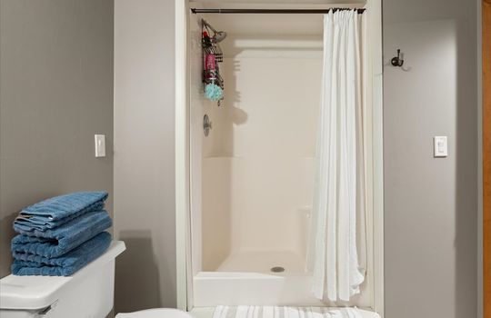 32-Project 1625 NE Debonair-31