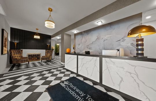 07-4545 Wornall Rd LE-3-28