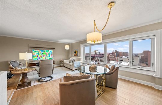 15-Project 4545 Wornall Rd-16