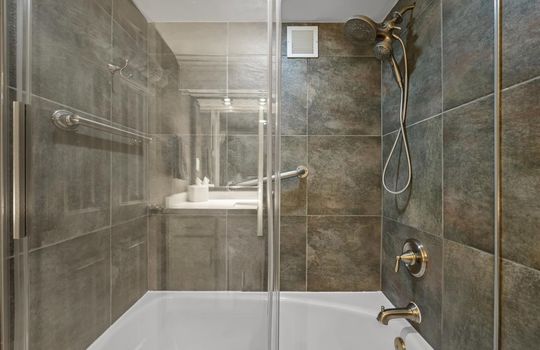 32-Project 4545 Wornall Rd-8