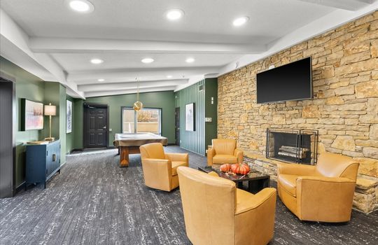 35-4545 Wornall Rd LE-3-23