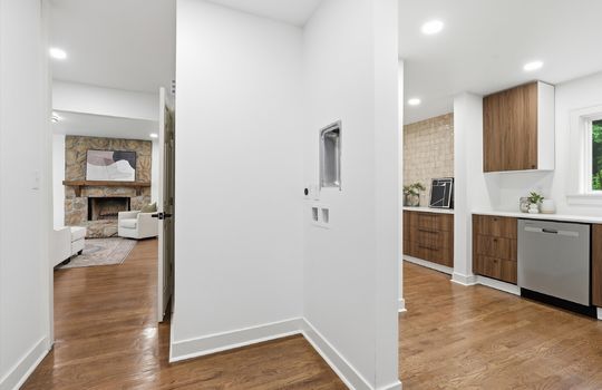 05-4932 Troostwood Rd