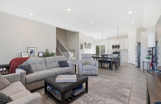 09-3517 Corbin Dr