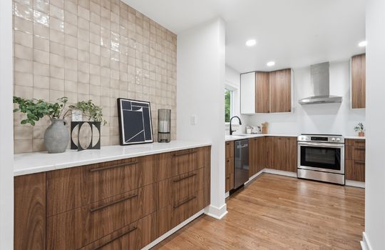 09-4932 Troostwood Rd