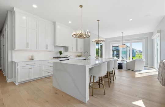 10-15845 Fontana St