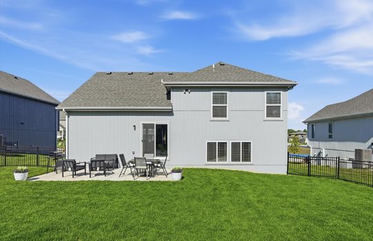 39-3517 Corbin Dr