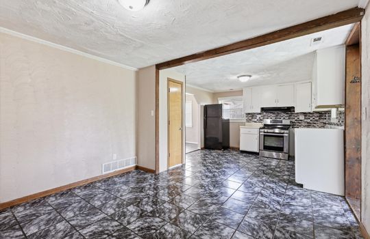 14-613 E Kansas Ave