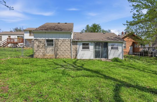 28-613 E Kansas Ave
