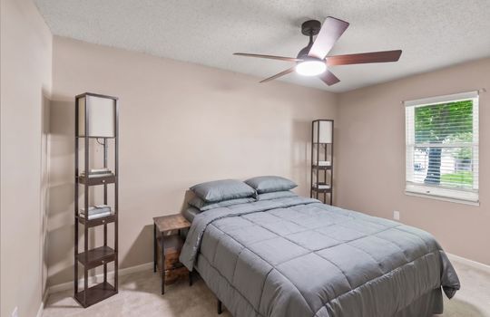 14-6493 N Delta Ave-26