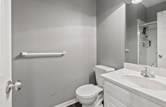 23-126 N Pecan St-16