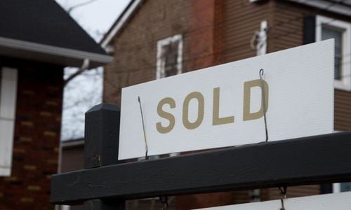 How To Use Bridge Loans for Property Flipping