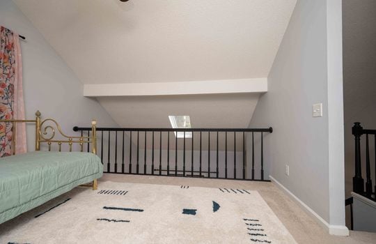 vaulted ceilings, upstairs, chair