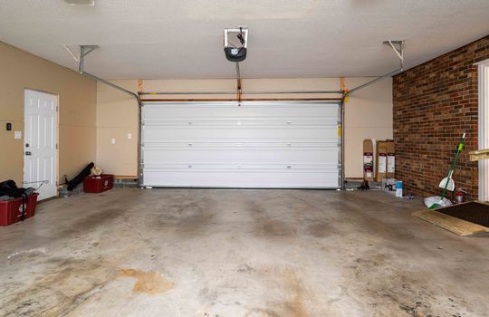 garage, cement, heated, cooled