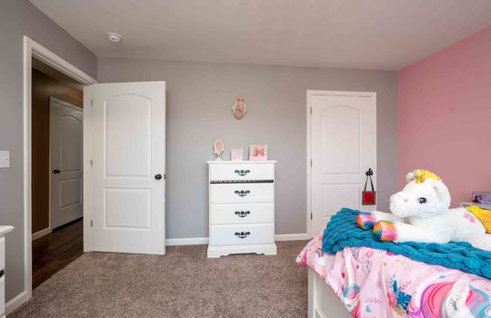 bedroom, armoire, dresser