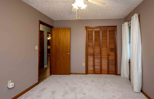 bedroom, carpet, closet