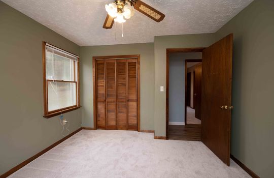 carpet, closet, bedroom, door, for sale