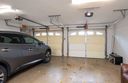Garage Doors, Concrete Floor