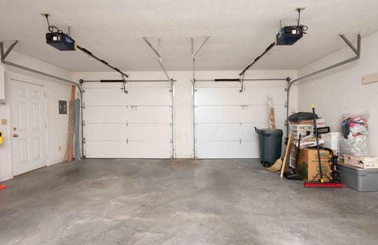 Garage Doors, Concrete Flooring