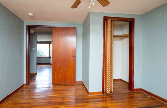 Bedroom, closet, ceiling fan, hardwood flooring