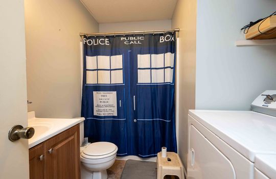 112 Monterey - Bathroom, Sink, Laundry, Toilet, Tub/Shower