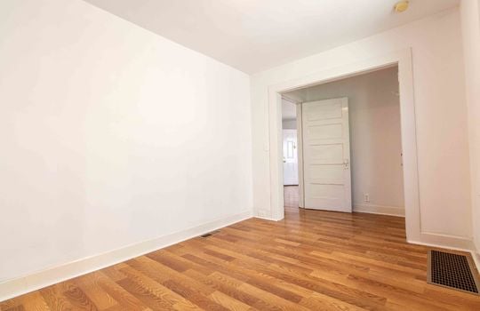 bedroom, laminate flooring, door