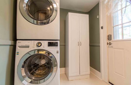 laundry room, dryer, washer, storage cabinet